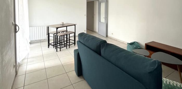 Image 5 sur 14 - Appartement  ·  Location · Angouleme (16000) · 2 pièces · 46m²