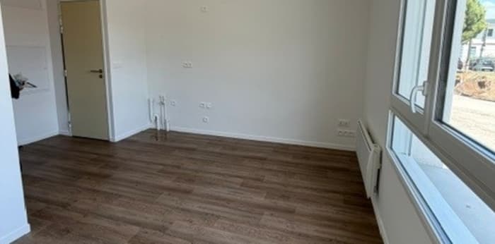 Image 1 sur 4 - Appartement  ·  Location · Aytre (17440) · 1 pièce · 20m²