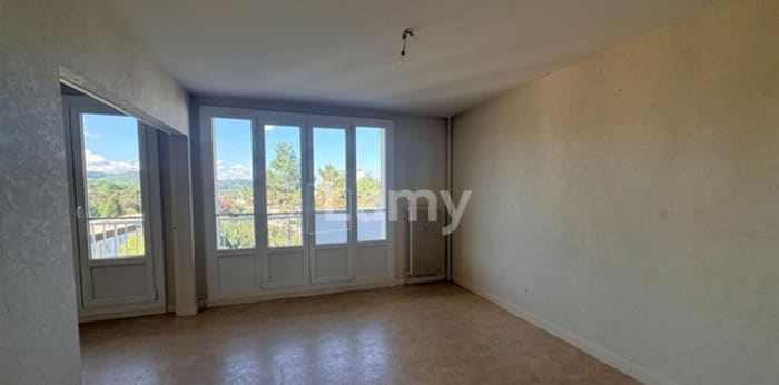 Image 8 sur 10 - Appartement  ·  Location · Besancon (25000) · 4 pièces · 68m²