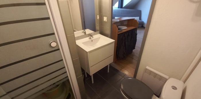 Image 7 sur 14 - Appartement  ·  Location · Chambery (73000) · 1 pièce · 17m²