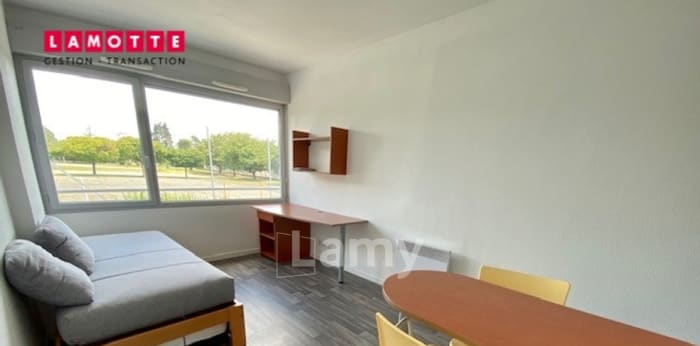 Image 2 sur 4 - Appartement  ·  Location · Rennes (35700) · 22m²
