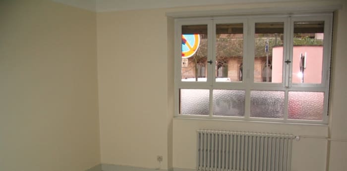 Image 1 sur 3 - Local  ·  Location · Strasbourg (67000) · 3 pièces · 80m²