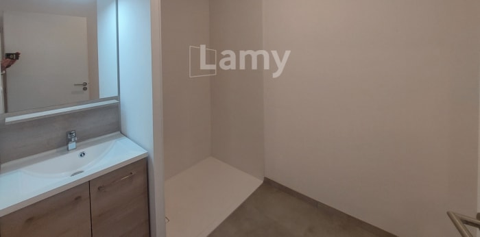 Image 1 sur 9 - Appartement  ·  Location · Valenciennes (59300) · 63m²