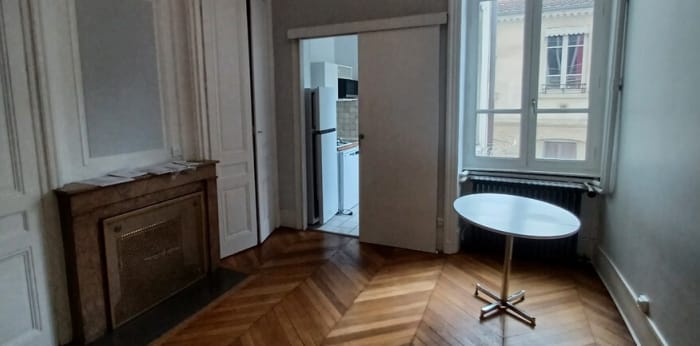Image 3 sur 7 - Appartement  ·  Location · Lyon (69006) · 3 pièces · 71m²