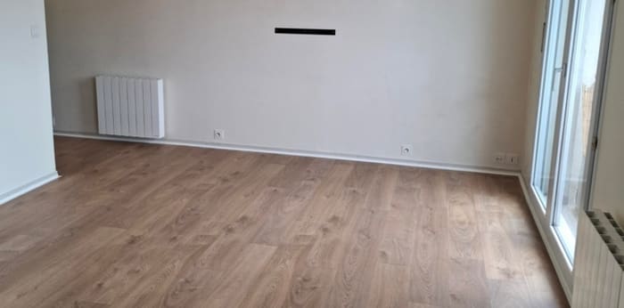 Image 1 sur 9 - Appartement  ·  Location · Nantes (44200) · 1 pièce · 28m²
