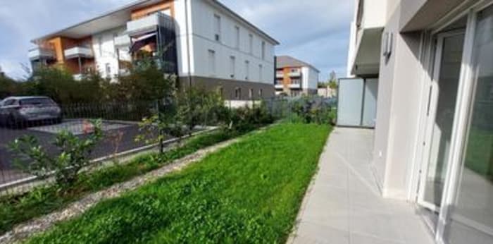 Image 5 sur 6 - Appartement  ·  Location · Vetraz Monthoux (74100) · 1 pièce · 33m²