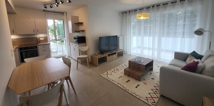 Image 1 sur 10 - Appartement  ·  Location · Corenc (38700) · 2 pièces · 51m²
