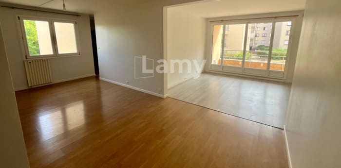Image 2 sur 8 - Appartement  ·  Location · Montigny Le Bretonneux (78180) · 3 pièces · 75m²