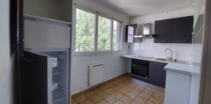 Image 5 sur 8 - Appartement  ·  Location · Grenoble (38100) · 3 pièces · 54m²