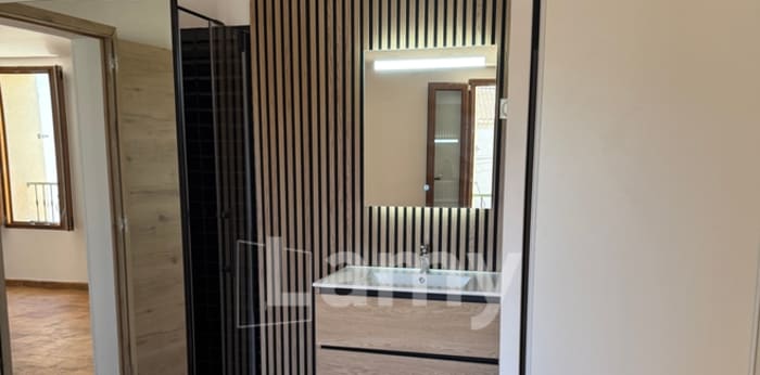 Image 11 sur 14 - Appartement  ·  Location · Maillane (13910) · 3 pièces · 61m²