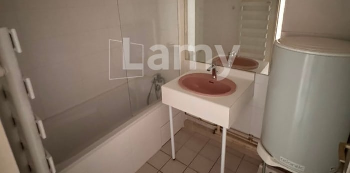 Image 5 sur 5 - Appartement  ·  Location · Villeurbanne (69100) · 1 pièce · 32m²