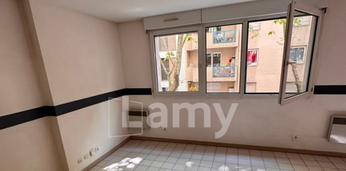 Image 2 sur 5 - Appartement  ·  Location · Villeurbanne (69100) · 1 pièce · 32m²
