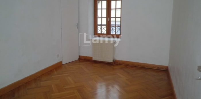 Image 6 sur 8 - Maison/villa  ·  Location · Marsannay La Cote (21160) · 2 pièces · 55m²