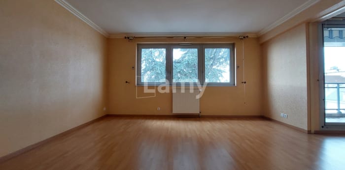 Image 2 sur 24 - Appartement  ·  Location · Limoges (87000) · 4 pièces · 87m²
