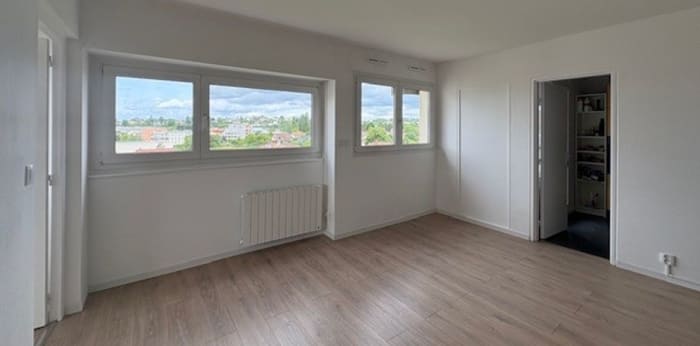 Image 4 sur 11 - Appartement  ·  Location · Besancon (25000) · 3 pièces · 74m²