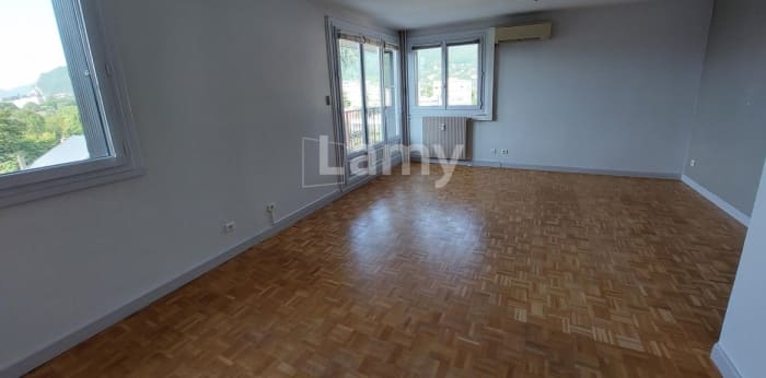 Image 4 sur 12 - Appartement  ·  Location · Seyssinet Pariset (38170) · 4 pièces · 68m²