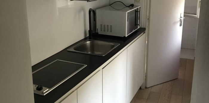 Image 3 sur 4 - Appartement  ·  Location · Dijon (21000) · 1 pièce · 24m²