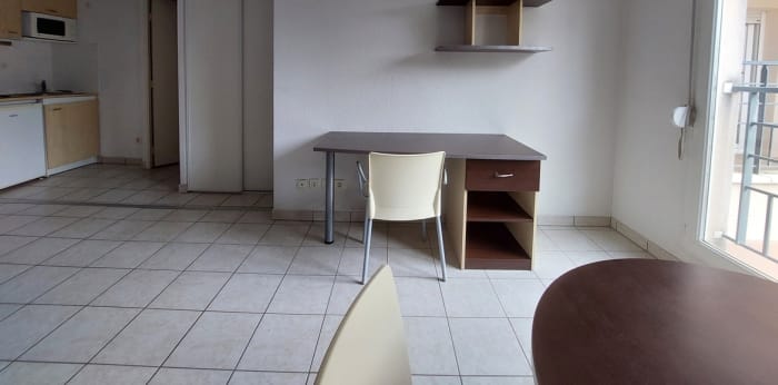 Image 5 sur 8 - Appartement  ·  Location · Limoges (87000) · 1 pièce · 27m²