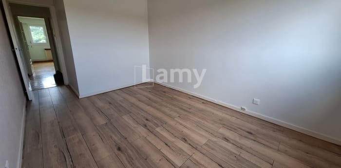 Image 6 sur 7 - Appartement  ·  Location · Valentigney (25700) · 3 pièces · 68m²
