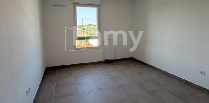 Image 5 sur 8 - Appartement  ·  Location · Avignon (84000) · 2 pièces · 50m²
