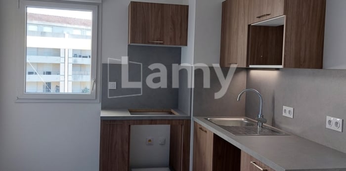 Image 3 sur 10 - Appartement  ·  Location · Avignon (84000) · 4 pièces · 95m²