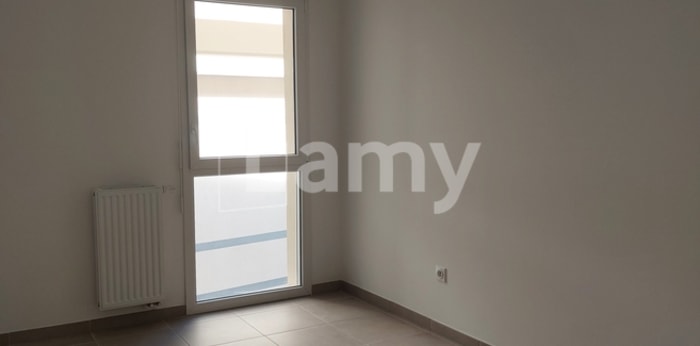 Image 8 sur 10 - Appartement  ·  Location · Avignon (84000) · 4 pièces · 95m²