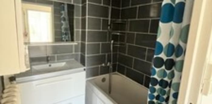 Image 9 sur 18 - Appartement  ·  Location · Besancon (25000) · 4 pièces · 66m²