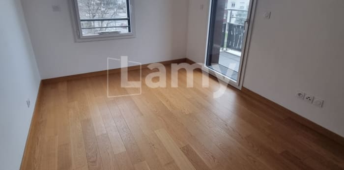 Image 3 sur 6 - Appartement  ·  Location · Venissieux (69200) · 3 pièces · 76m²
