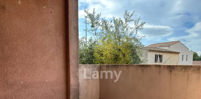 Image 2 sur 11 - Appartement  ·  Location · Rousset (13790) · 70m²