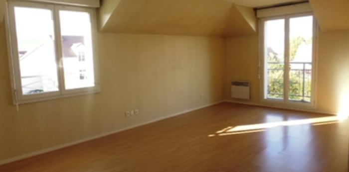Image 2 sur 12 - Appartement  ·  Location · Le Plessis Pate (91220) · 3 pièces · 65m²