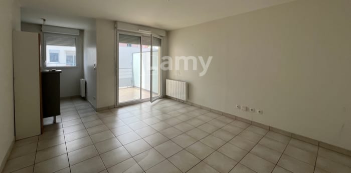 Image 1 sur 5 - Appartement  ·  Location · Cesson Sevigne (35510) · 2 pièces · 41m²