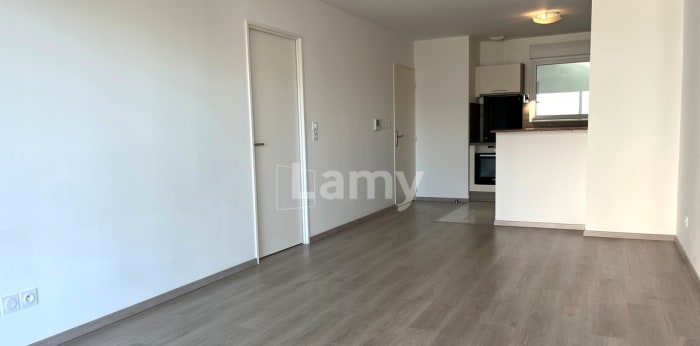 Image 4 sur 7 - Appartement  ·  Location · Rennes (35700) · 2 pièces · 49m²