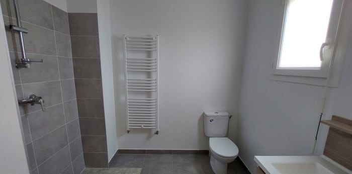 Image 5 sur 9 - Maison/villa  ·  Location · Bourg En Bresse (01000) · 4 pièces · 81m²