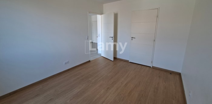 Image 5 sur 9 - Appartement  ·  Location · Clermont Ferrand (63000) · 2 pièces · 40m²