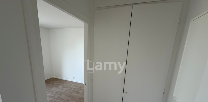 Image 6 sur 23 - Appartement  ·  Location · Chantilly (60500) · 52m²