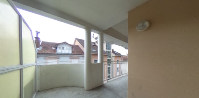 Image 2 sur 8 - Appartement  ·  Location · Voiron (38500) · 5 pièces · 99m²