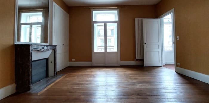 Image 11 sur 22 - Maison/villa  ·  Location · Limoges (87000) · 6 pièces · 157m²