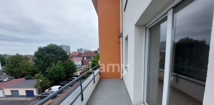 Image 9 sur 11 - Appartement  ·  Location · Valenciennes (59300) · 3 pièces · 55m²