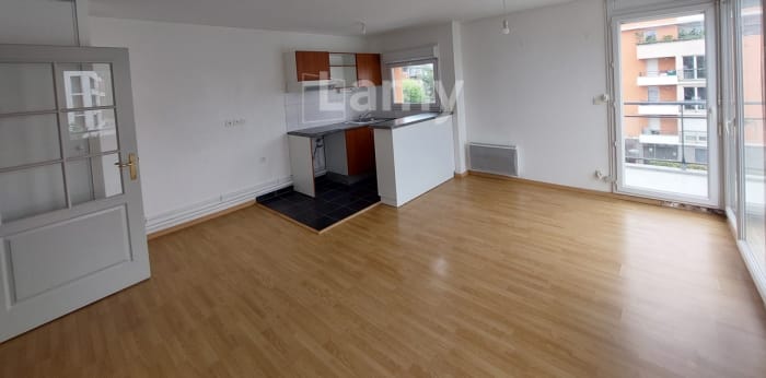 Image 3 sur 11 - Appartement  ·  Location · Valenciennes (59300) · 3 pièces · 55m²