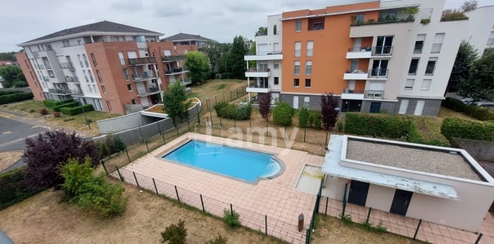 Image 10 sur 11 - Appartement  ·  Location · Valenciennes (59300) · 3 pièces · 55m²