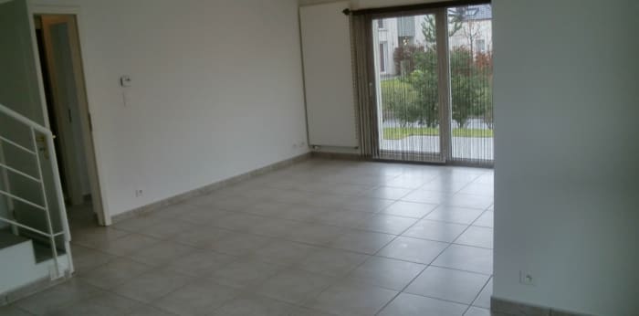 Image 2 sur 8 - Appartement  ·  Location · Lutterbach (68460) · 6 pièces · 105m²