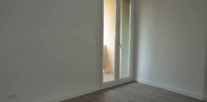 Image 8 sur 13 - Appartement  ·  Location · Marseille (13011) · 3 pièces · 58m²