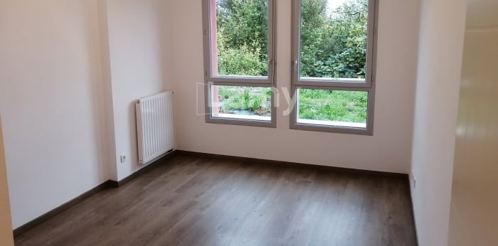 Image 2 sur 6 - Appartement  ·  Location · Nantes (44300) · 3 pièces · 65m²