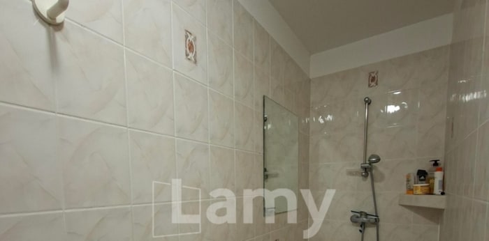 Image 11 sur 19 - Maison/villa  ·  Location · Aulnoy Lez Valenciennes (59300) · 6 pièces · 191m²