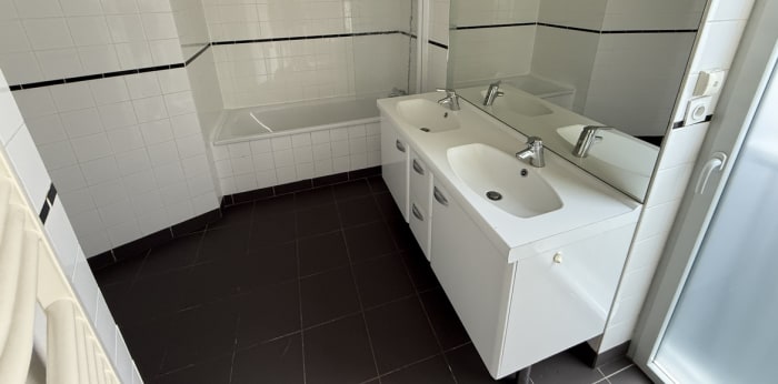 Image 9 sur 9 - Appartement  ·  Location · Epernay (51200) · 3 pièces · 79m²
