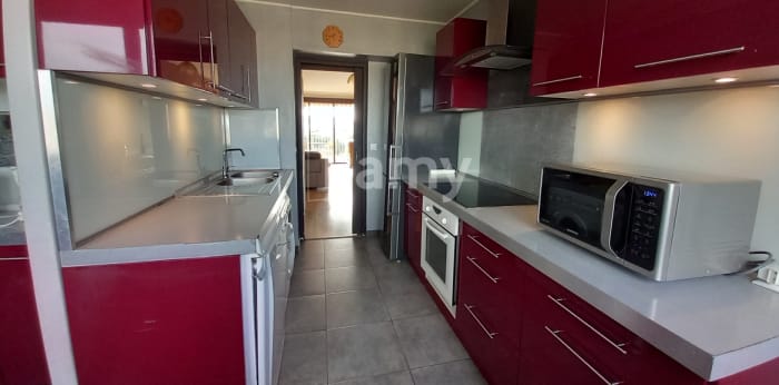 Image 3 sur 12 - Appartement  ·  Location · Marseille (13010) · 4 pièces · 87m²