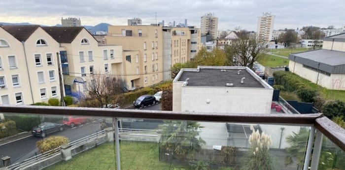 Image 2 sur 12 - Appartement  ·  Location · Besancon (25000) · 2 pièces · 30m²