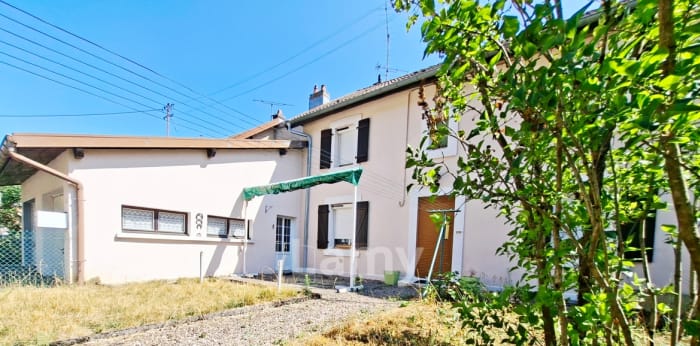 Image 1 sur 7 - Maison/villa  ·  Location · Herimoncourt (25310) · 3 pièces · 72m²