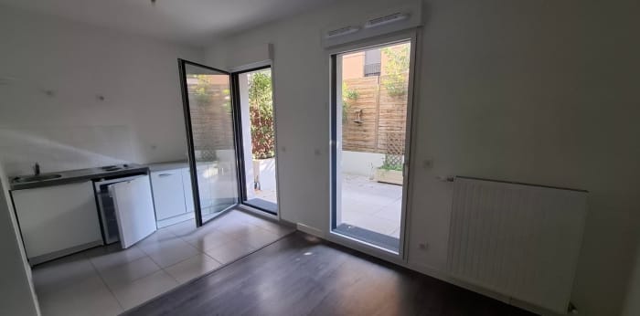 Image 1 sur 5 - Appartement  ·  Location · Rueil Malmaison (92500) · 1 pièce · 31m²
