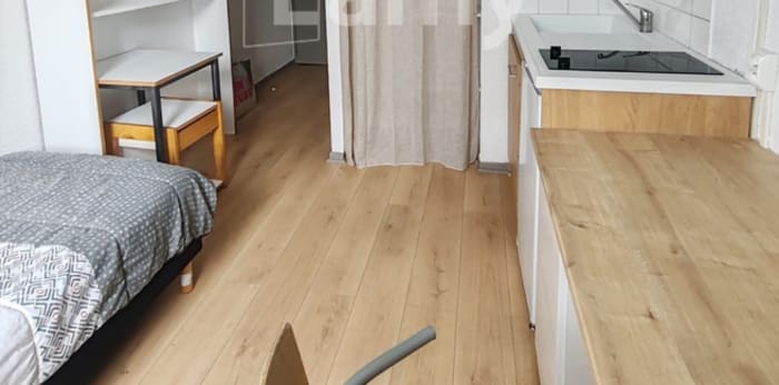 Image 1 sur 4 - Appartement  ·  Location · Lille (59800) · 1 pièce · 14m²